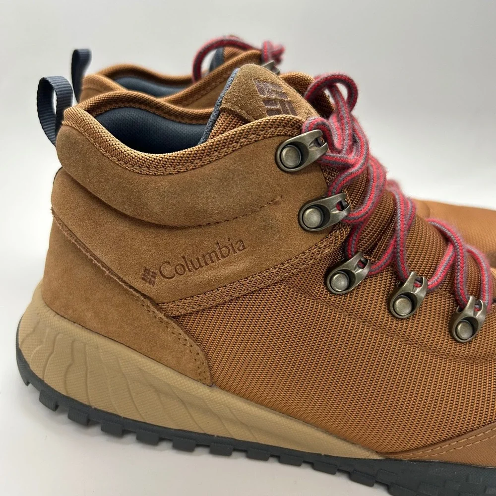 Columbia Trailstorm Mid Waterproof Hiking Boots Mens 9.5‎ Brown BM9774-286 NWOB